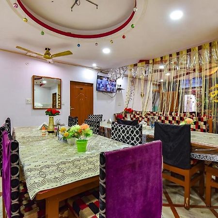 Airport Sky Inn Homestay Jaipur Ngoại thất bức ảnh