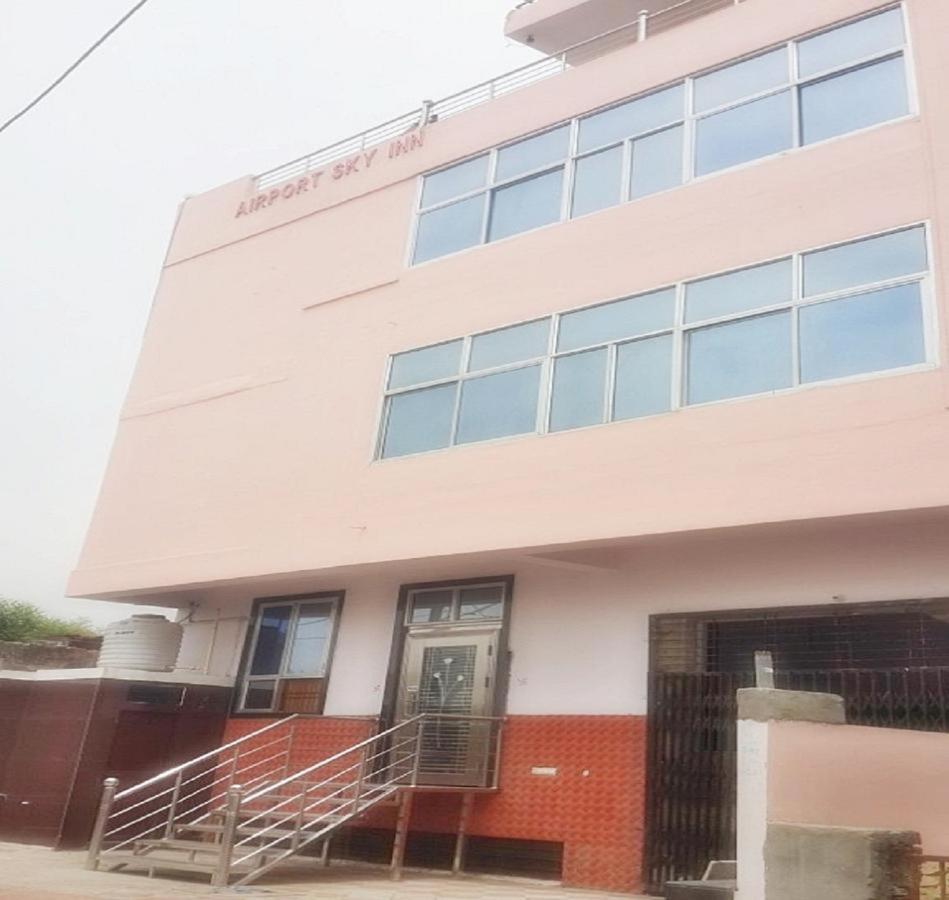 Airport Sky Inn Homestay Jaipur Ngoại thất bức ảnh